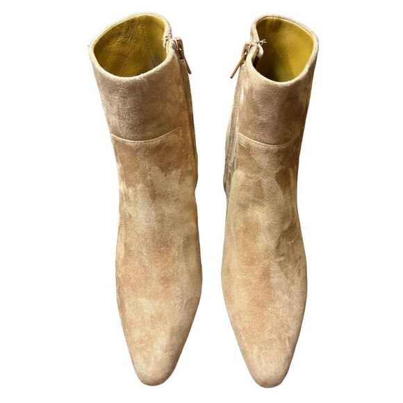 Vince Hilda Suede Ankle Boot in Light Fawn NWOB Size 6 1/2 M - Picture 4 of 9